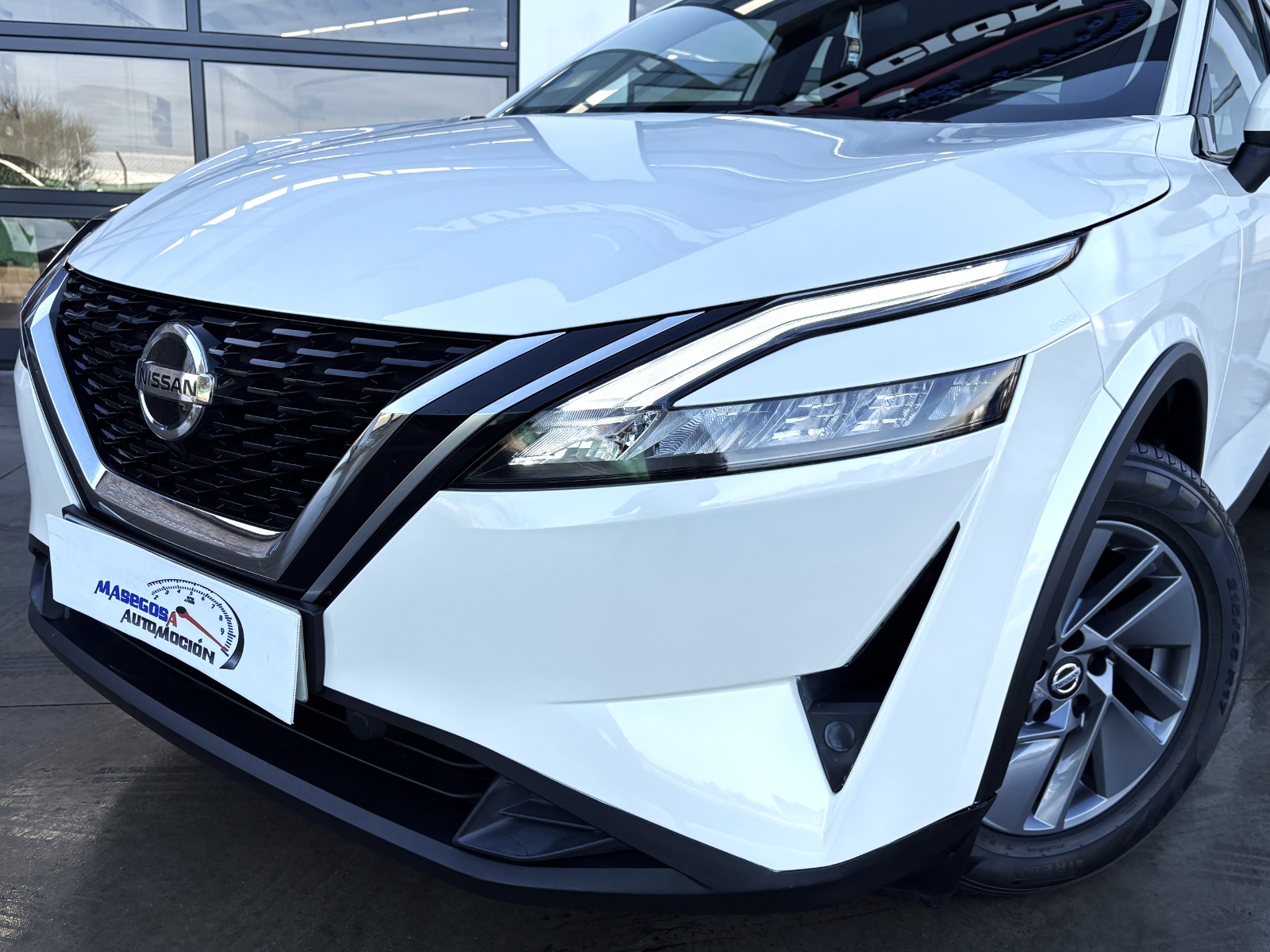 NISSAN Qashqai 1.3 DIG-T MHEV 158cv X-Tronic Acenta Hybrid 158 CV Automático